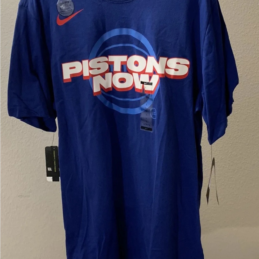 NWT Nike Detroit Pistons "Pistons Now" DriFIT T-Shirt (L)